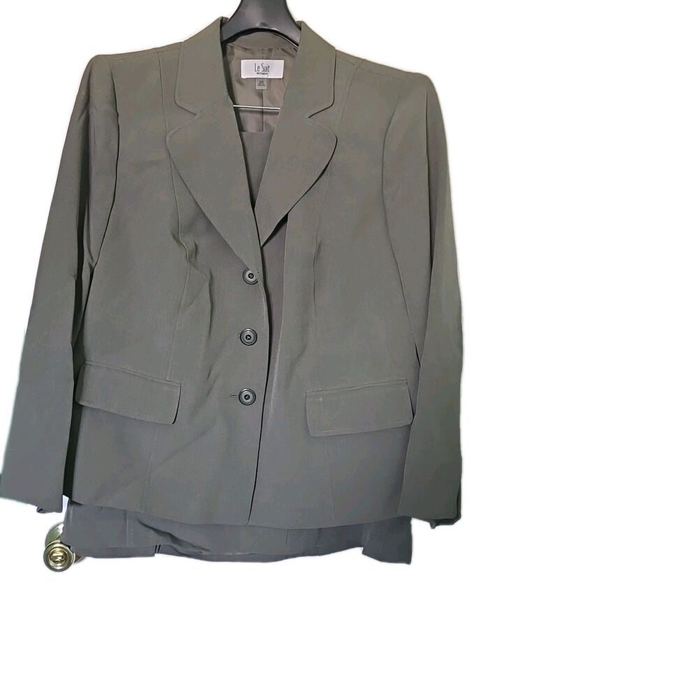 Le Suit Charcoal Blazer